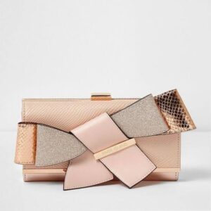 light pink wallet